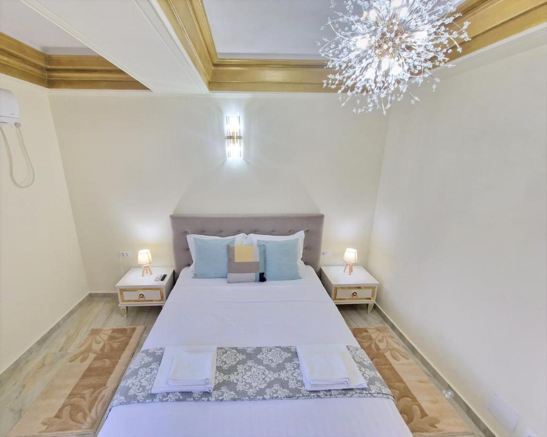 Laroka House Luxury Apartment City Center Universitate Бухарест Экстерьер фото